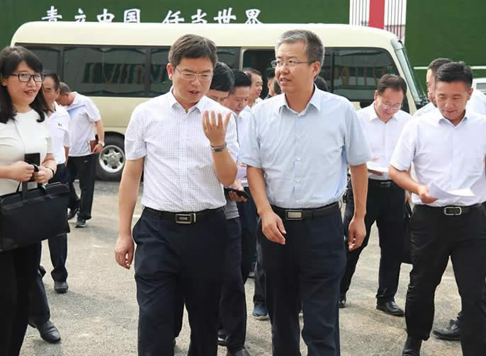 【漢中東辰】陳曉勇副市長(cháng)一行視察漢中東辰外國語(yǔ)學(xué)校