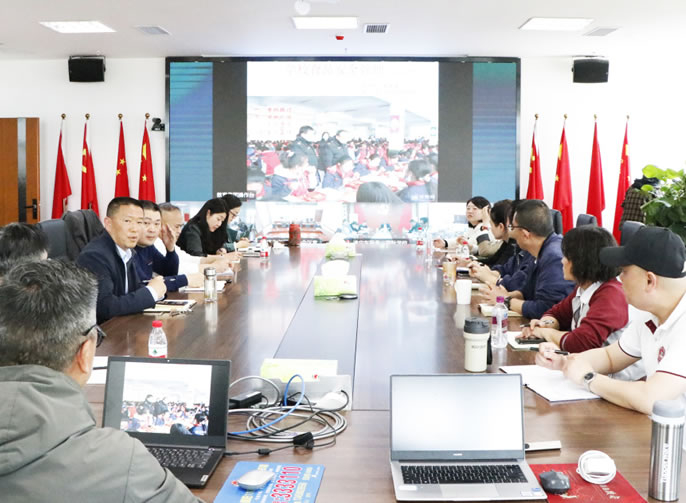 眼見(jiàn)為“食” 共同守護校園“舌尖上的安全”