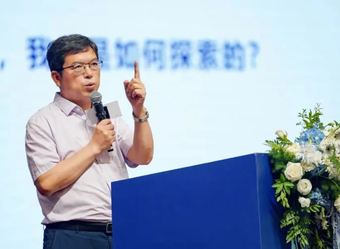 “悅”在成長(cháng)丨楊建平總校長(cháng)在第一屆學(xué)校文化創(chuàng  )新問(wèn)對活動(dòng)上作案例分享